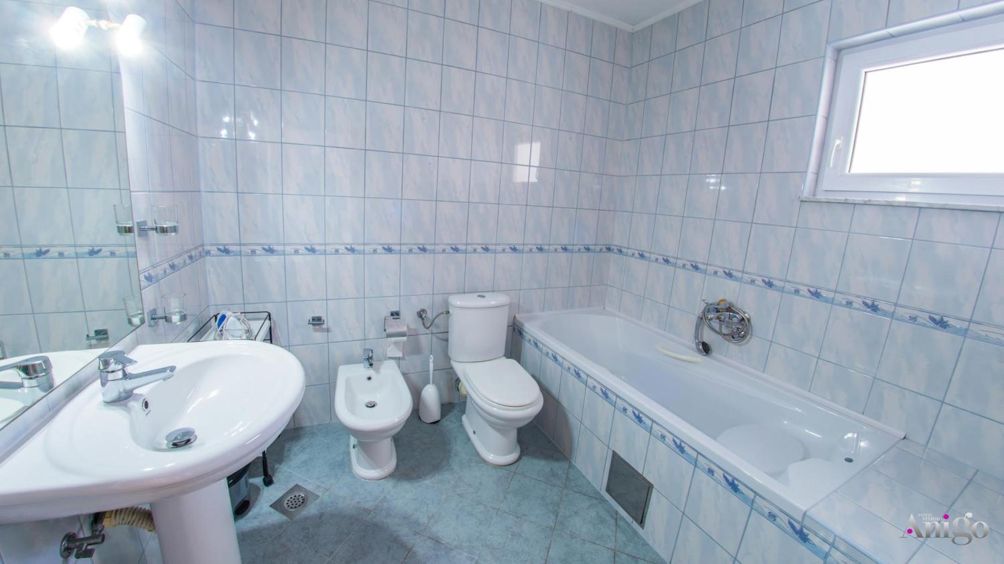 Apartment Ado โมสตาร์ ภายนอก รูปภาพ